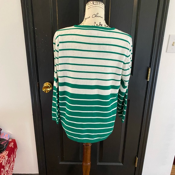 Green and White Stripe Shamrock Sweater - Size M - Picture 7 of 7